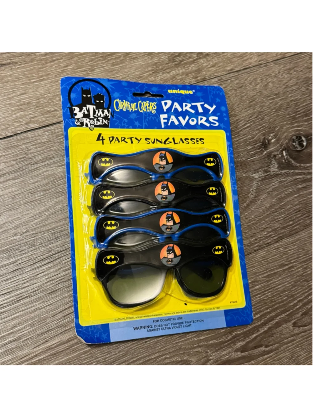 Vintage 1997 Batman & Robin Party Sunglasses 4 Pack Rare